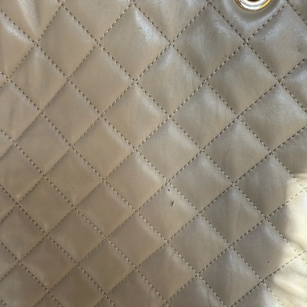 Michael Kors Chocolate Quilted Shoulder Bag - Picture 3 of 10